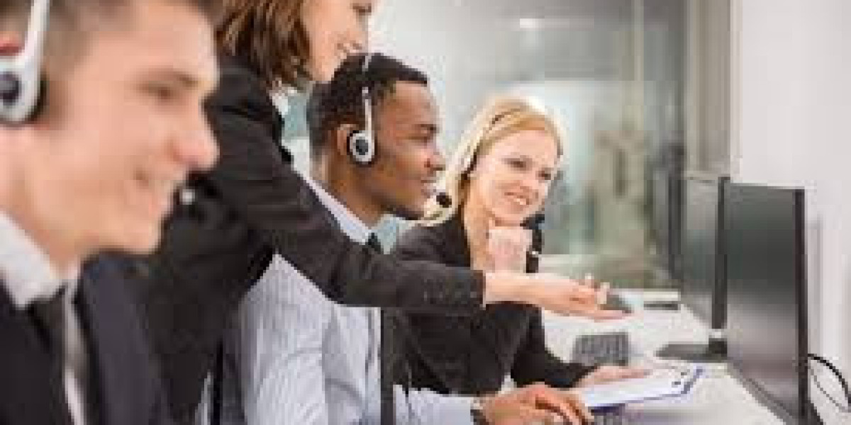 The Best Business Telephone Systems in 2025: A Complete Guide